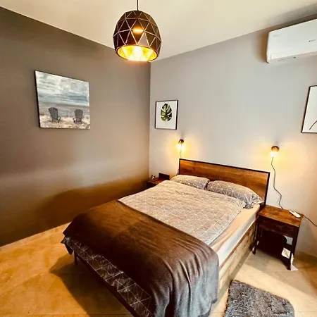 Eva - Panoramic Penthouse