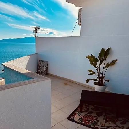 Penthouse Eva Sarandë